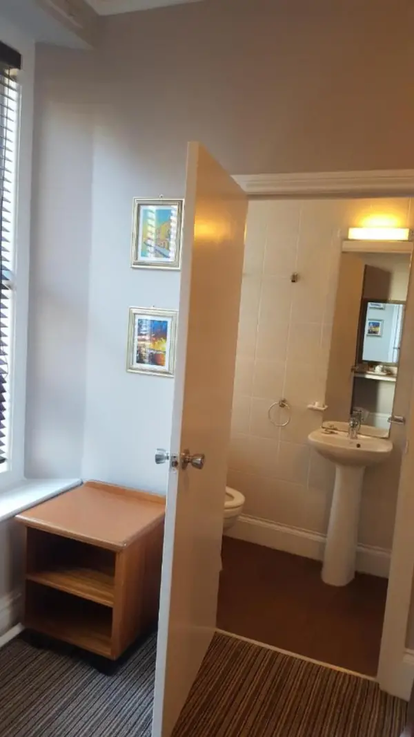 The York Hotel 10