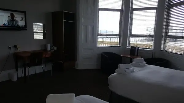 The York Hotel 7